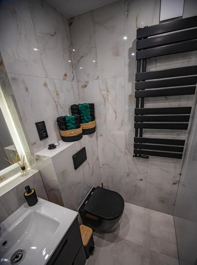 Okno Na Izery Apartment Лесна Екстериор снимка